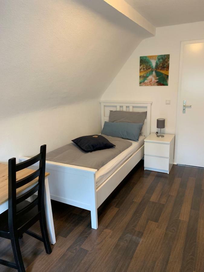Bed and Breakfast Zum Armen Mann Düsseldorf Zewnętrze zdjęcie